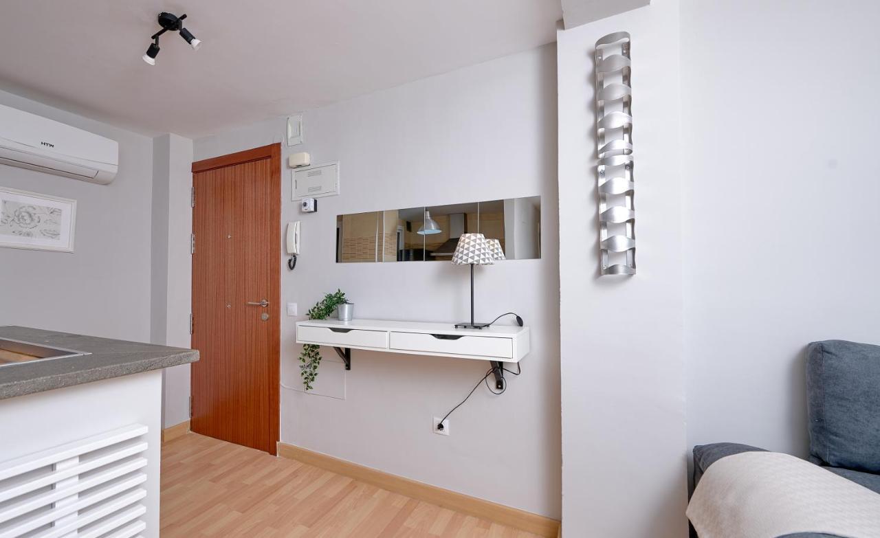 Holidays2Malaga Salitre 3 Bedroom Up To 7 People High Speed Wifi Luaran gambar