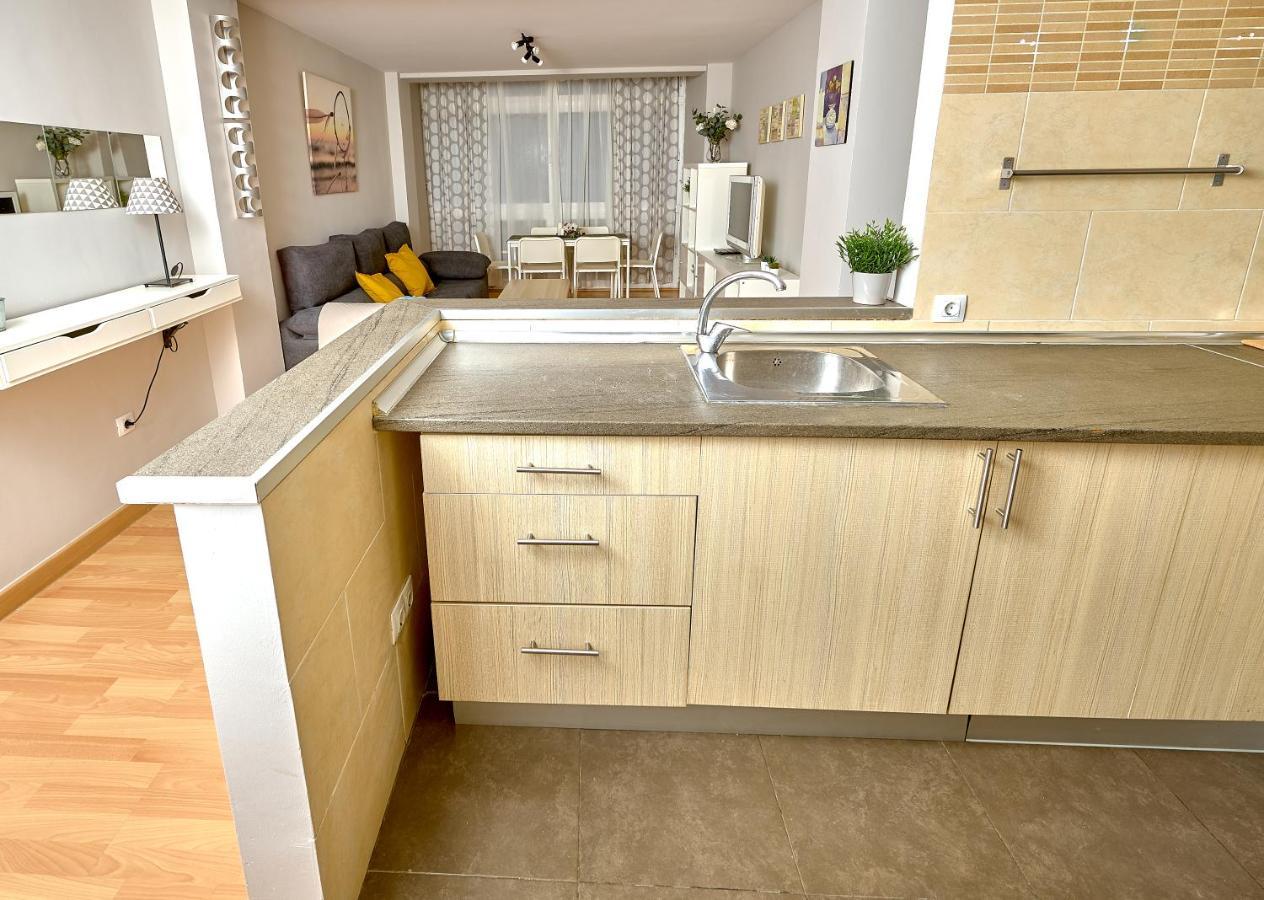 Holidays2Malaga Salitre 3 Bedroom Up To 7 People High Speed Wifi Luaran gambar