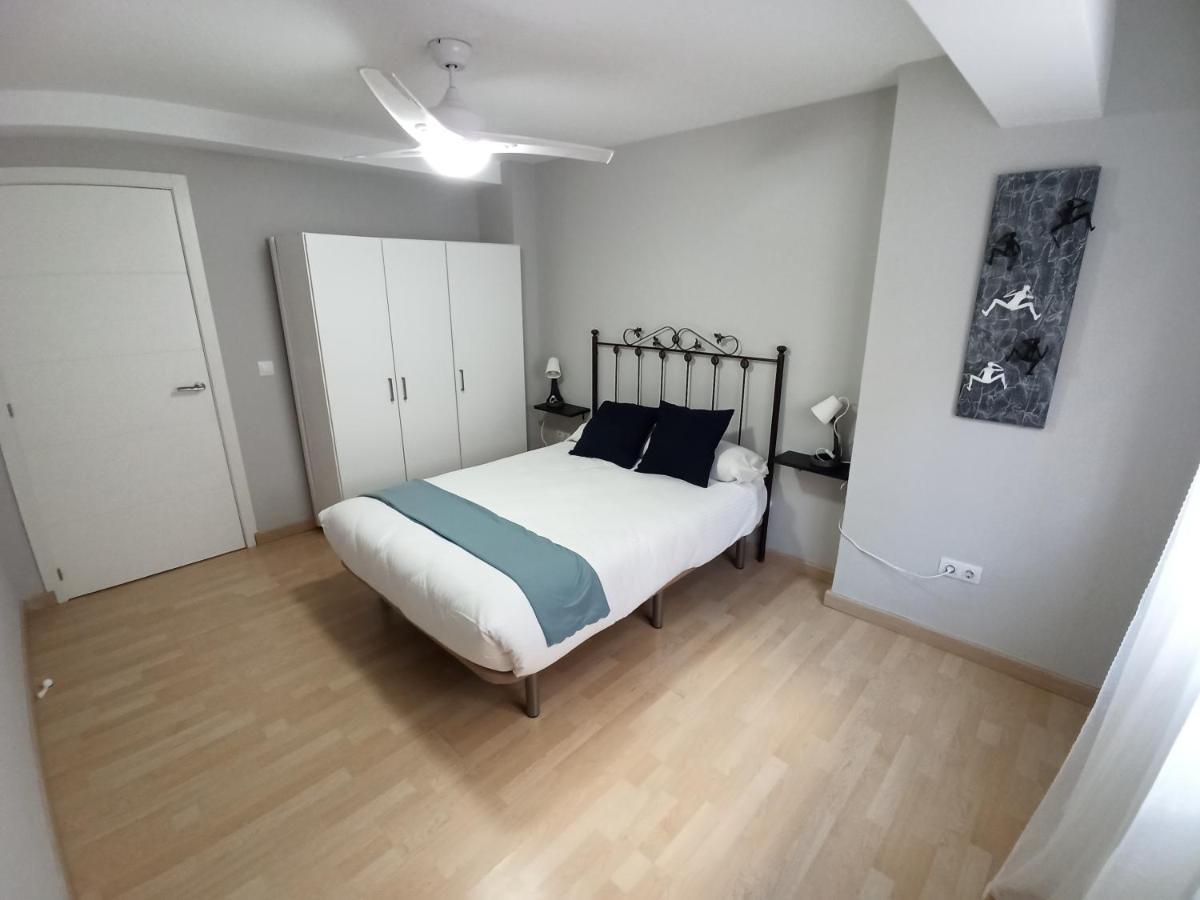 Holidays2Malaga Salitre 3 Bedroom Up To 7 People High Speed Wifi Luaran gambar