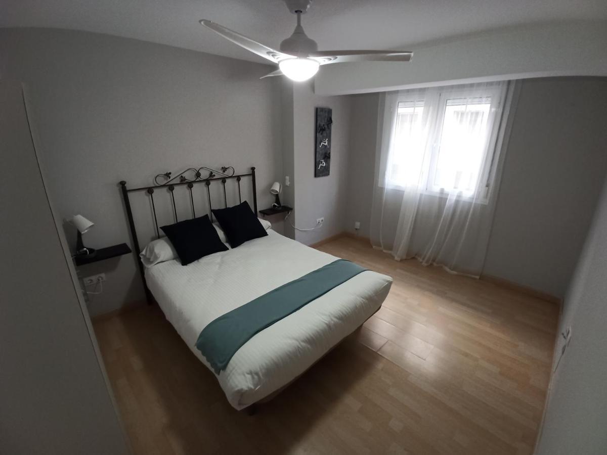 Holidays2Malaga Salitre 3 Bedroom Up To 7 People High Speed Wifi Luaran gambar